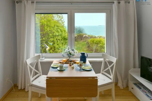 Essbereich mit Meerblick Haus Dornbusch Ferienwohnung 1