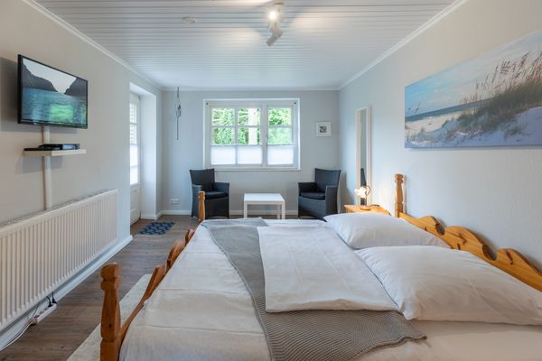 Ferienwohnung Zwischen Wald und See in Husum – Bild 2 von 5