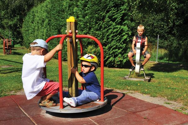 Ferienpark Freesenbruch Wohnung 4.6 - Boddenblick Ostseeheilbad Zingst - Spielanlage