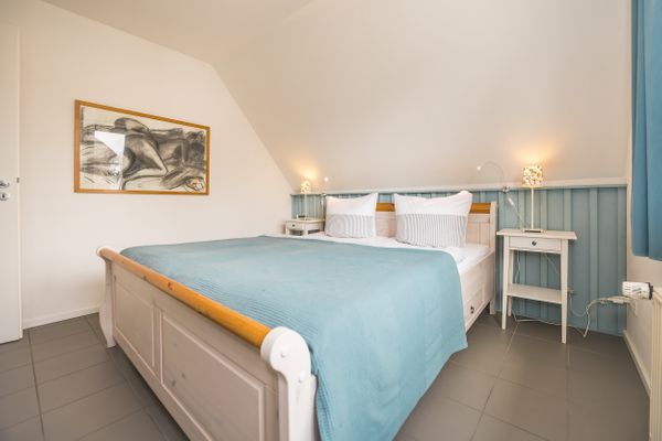  Martha-Müller-Grählert-Weg 6 Wohnung 8 Zingst - Schlafzimmer