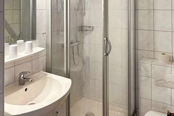 Badezimmer Haus *Üüs Aran* Ferienwohnung *Üüs Aran 2*