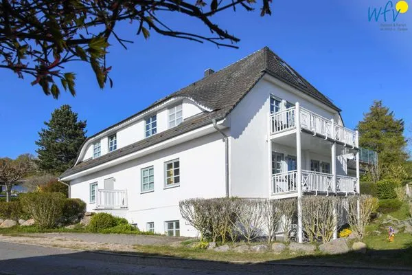 Hauptansicht Haus Südstrand Ferienwohnung 8