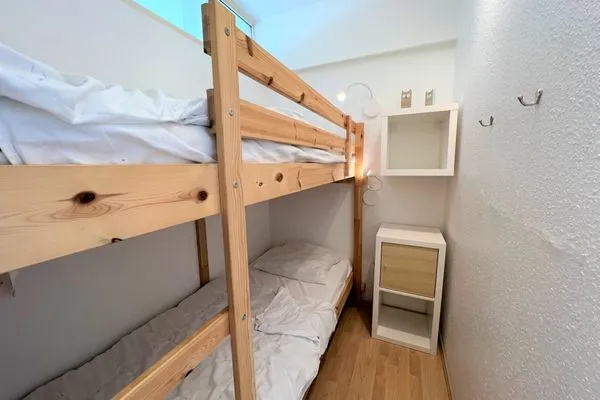 Schlafzimmer Panoramic App. C02-1