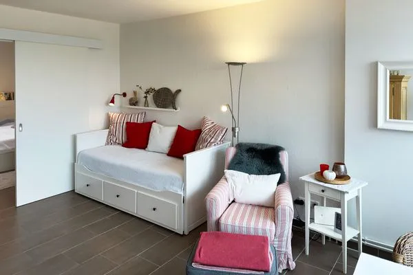 Wohnzimmer der Ferienwohnung Watt'n Blick in Wittdün auf Amrum Haus Nordenlicht Ferienwohnung Watt'n Blick