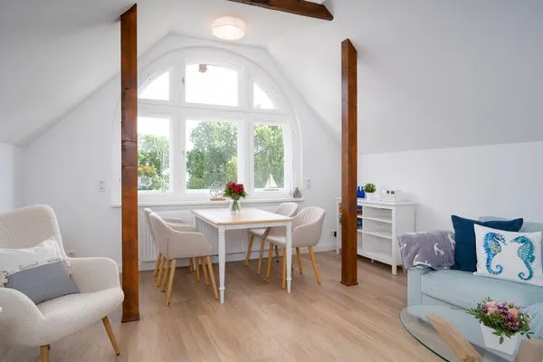 Wohnzimmer  (KUR18) Ferienwohnung Baltic Deck