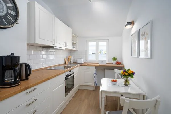 Küche / Küchenzeile  (KUR18) Ferienwohnung Baltic Deck