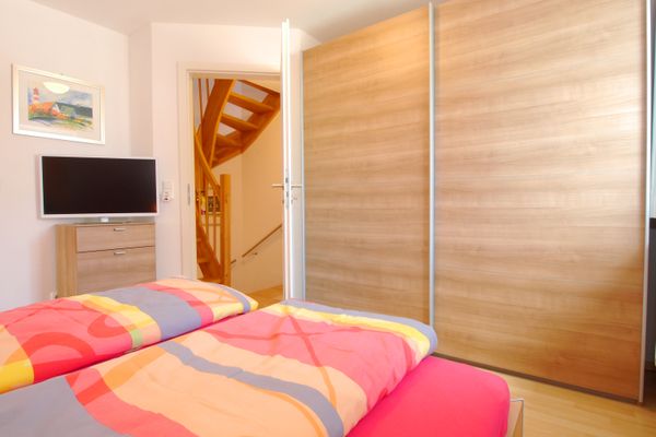  Mine Heimat Weg 11  Haus Seewolf Zingst - Schlafzimmer