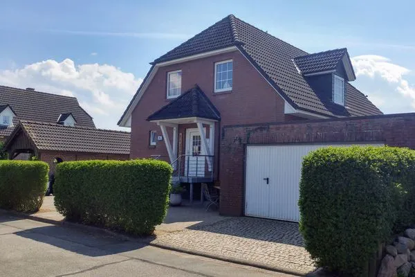   Ferienhaus zwischen Fjord und Meer