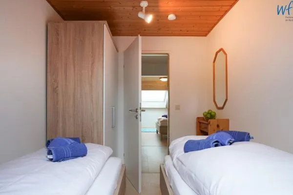 Schlafzimmer Ferienhaus Greune-Stee Ferienwohnung 9