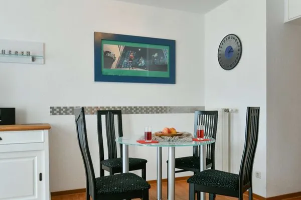 Esstisch Wohnpark Stadt Hamburg Ferienwohnung 53