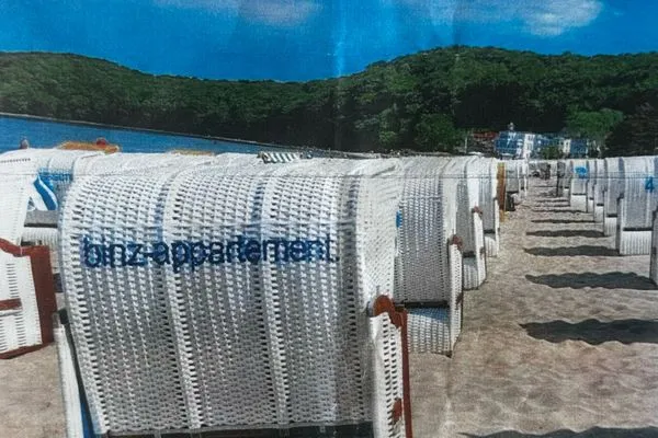 Eigener Strandkorb am Strand Wohnpark Stadt Hamburg Ferienwohnung 48