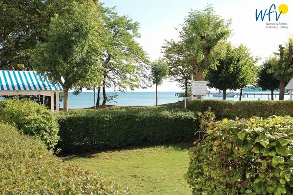 Meerblick aus dem Wohnzimmer Strandvilla Silberner Fisch Ferienwohnung № 32