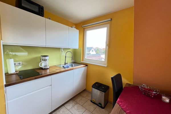 Ferienhaus Brise - Austernperle Wieck - Küche / Küchenzeile