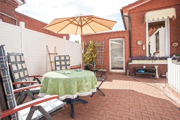 Terrasse Ferienhaus Heidi Ferienwohnung Sandburg