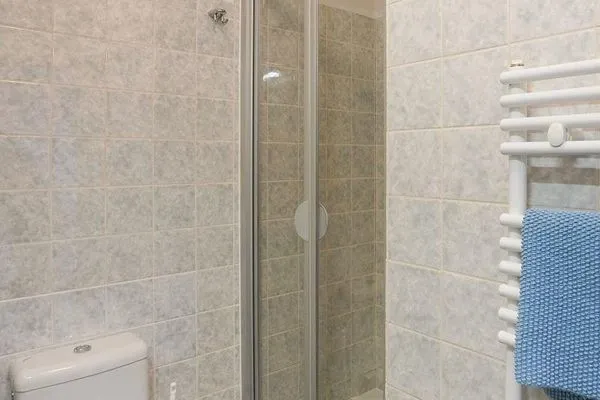 Badezimmer Haus Reedestraße 25-27 Ferienwohnung Borkum-Liebe