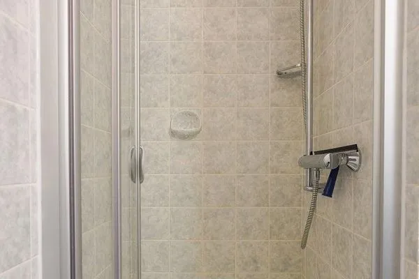 Badezimmer Haus Reedestraße 25-27 Ferienwohnung Borkum-Liebe