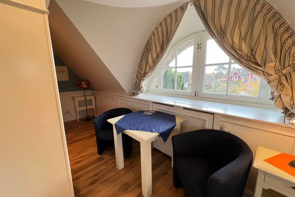 Ferienhaus Brise - Kapitänskajüte  - Gartenblick