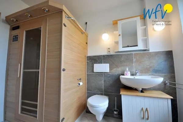 Badezimmer Haus Dünenrose Ferienwohnung Seestern