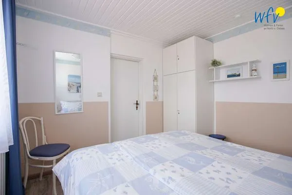Schlafzimmer Ferienhaus Heidi Ferienwohnung Möwe