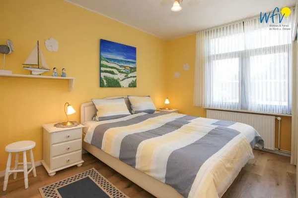 Schlafzimmer Ferienhaus Heidi Ferienwohnung Sandburg