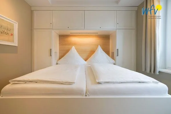  Achterhus Ferienwohnung "wat'nmeer"