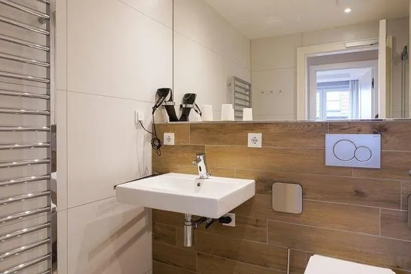 Badezimmer Achterhus Ferienwohnung Wattwurm