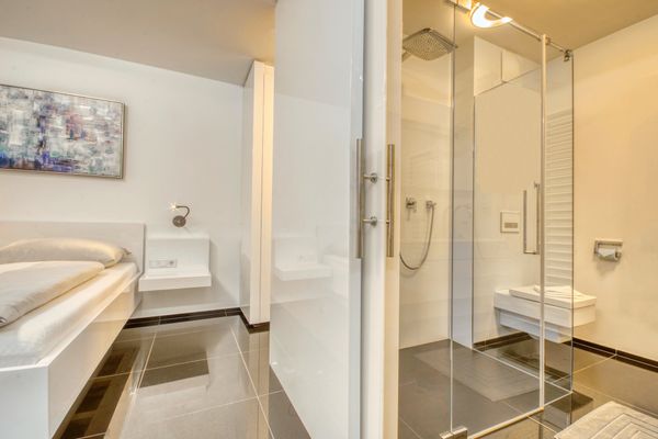 Lakeview Apartments Design-Suite Pasithéa Zell am See - Badezimmer