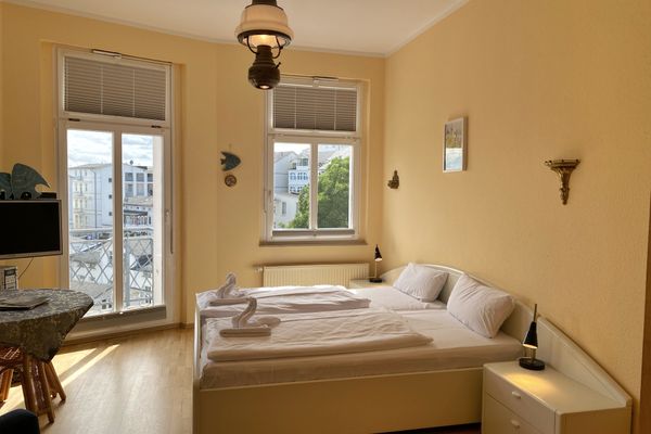 mit Doppelbett und herrlichem Ausblick