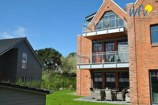  Bootshaus in den Dünen - 1 Ferienwohnung "Unter Fischen"