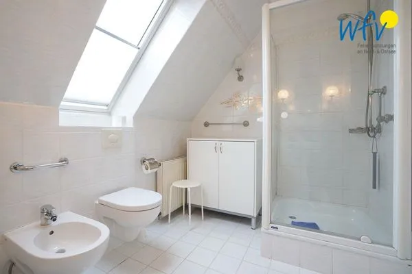 Badezimmer Juist Zauber - Haus 2 Ferienwohnung Caprasse