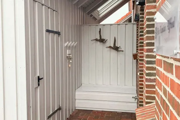 Fassade / Eingang  Düünleev