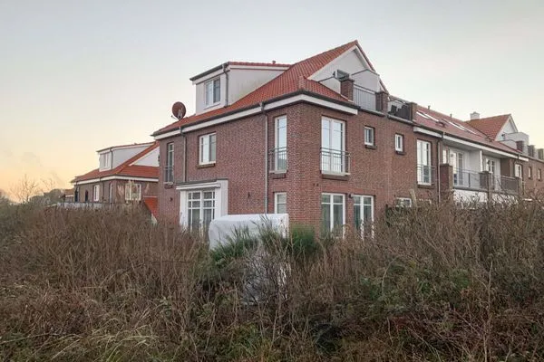 Hauptansicht  Düünleev