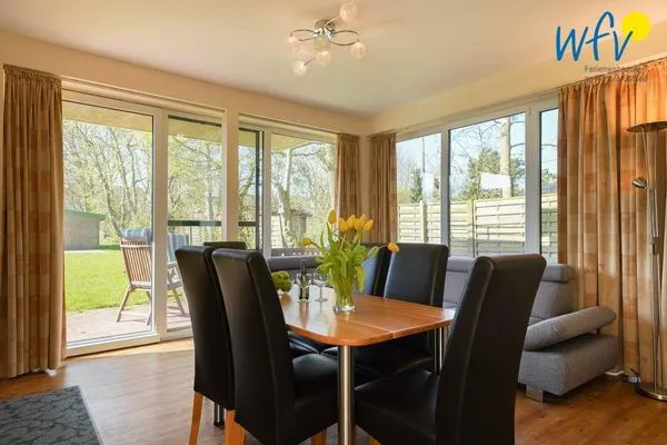 Wohnzimmer Haus Gartenstraße Ferienwohnung Gartentraum