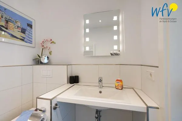 Badezimmer Haus Wilhelmshöhe Ferienwohnung Meeresblick