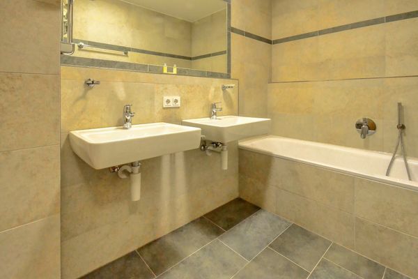 Alpin & Seeresort Top 10 Zell am See - Badezimmer