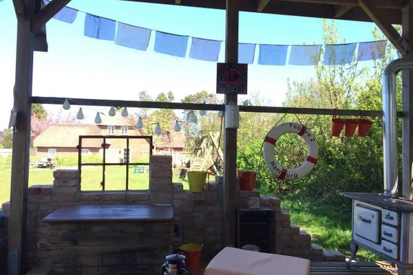 Gartenlaube des Hüs Sanskiin in Süddorf auf Amrum Hüs Sanskiin Ferienwohnung *Fiiwfut*