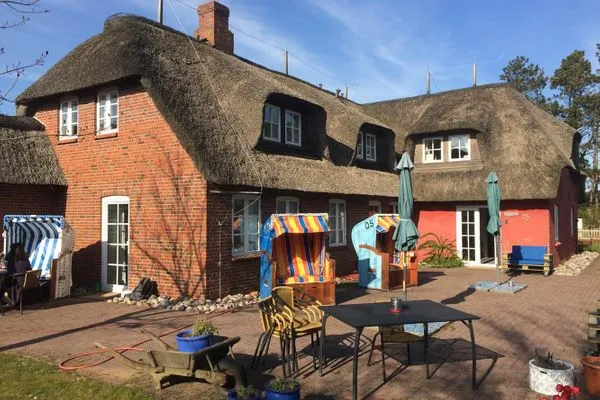 Terrasse am Hüs Sanskiin in Süddorf auf Amrum Hüs Sanskiin Ferienwohnung *Hopelfask*