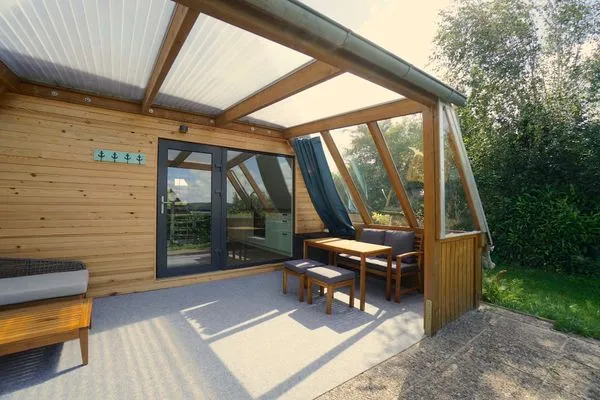 Terrasse  Modernes Nurdachhaus in ruhiger Feriensiedlung direkt am Wittensee mit Seeblick