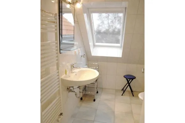 Badezimmer mit Dusche  Glebbe 17 - Wohnung 8