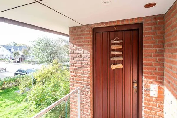 Fassade / Eingang  Haus am Kirchenweg