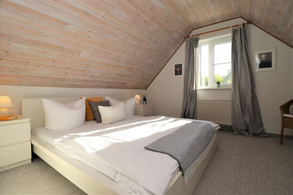 FERIENHÄUSER Doppelhaushälfte, Grüner Weg Ostseebad Wustrow - Schlafzimmer