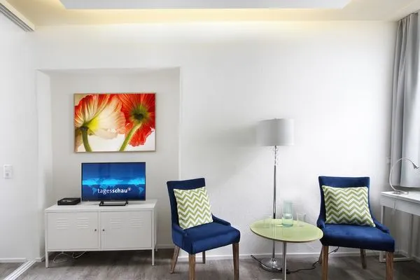 Multi-Fewo-Haus Zitronengässle 1 Ferienwohnung Mudita Lindau Insel - Wohnbereich