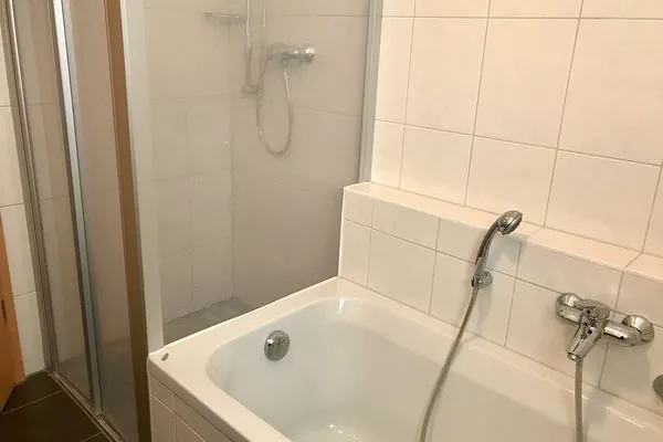  Ferienwohnung Strandgut Langenargen - Badezimmer 1