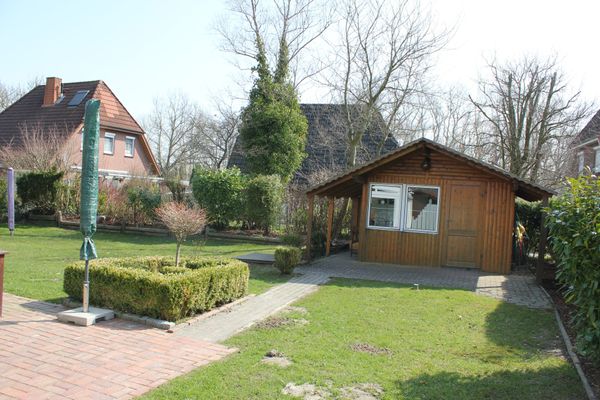  Ferienhaus Hus am Diek Otterndorf - Gartenblick
