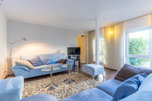 mit gemütlichen Sofa´s