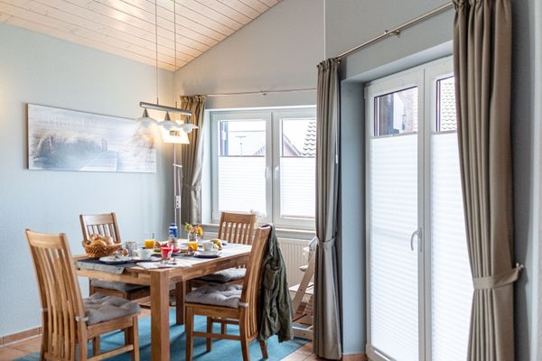  Ferienhaus Seebär Otterndorf - Essbereich
