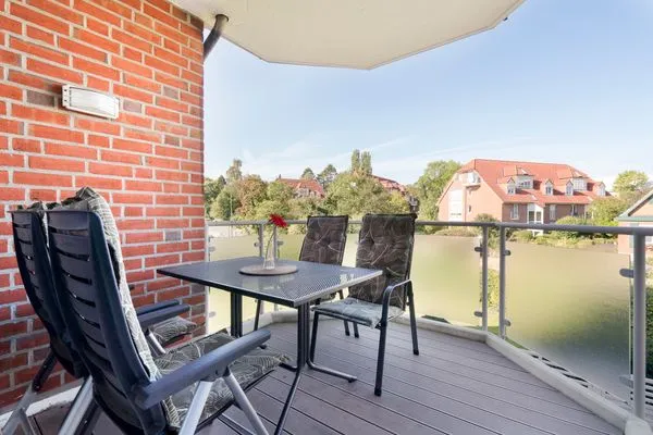 Terrasse mit gemütlicher Sitzecke  Ferienwohnung "Mühlenteich App. 14"