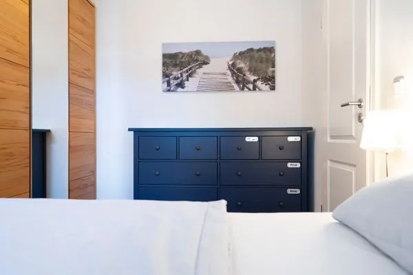 Schlafzimmer mit Doppel-Bett  Ferienwohnung "Mühlenteich App. 14"