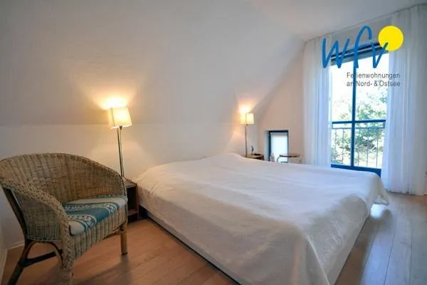 Schlafzimmer Ferienhaus Friesenblick Ferienwohnung 2