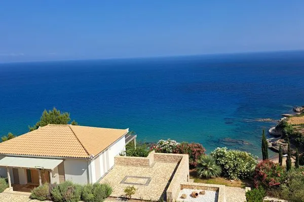 Main view  Villa Ammoudi